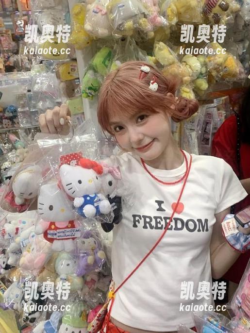 51.cg 51.cg网页登录遇到问题?少女手把手教你解答!
