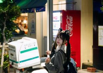 51吃瓜今日吃瓜入口上线啦，带你在app里甜蜜吃瓜！