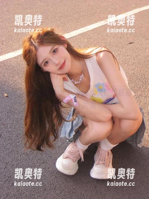 收藏cgcg.win永久吃瓜秘籍，妹子也在用哦