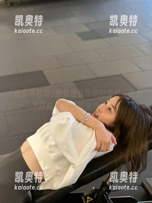 想要观看收藏好内容，吃瓜不打烊App动漫游戏全囊括