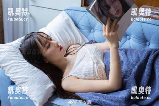 免费领取吃瓜福利，享受最热门的瓜田趣事