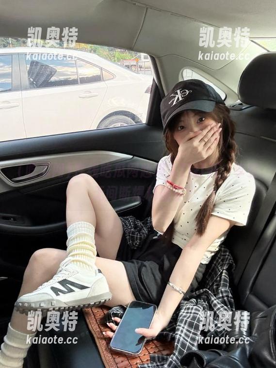 在线吃瓜网超级入口打开，享受无间断爆料盛宴