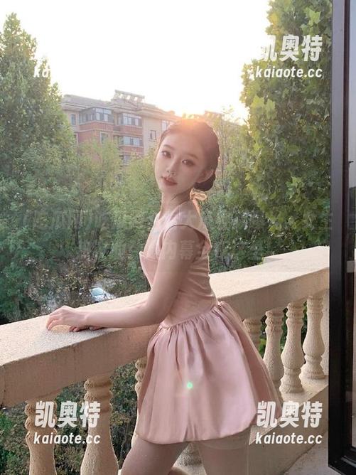 吃瓜网必看大瓜视频曝光，女生热议的劲爆内幕全在这里！
