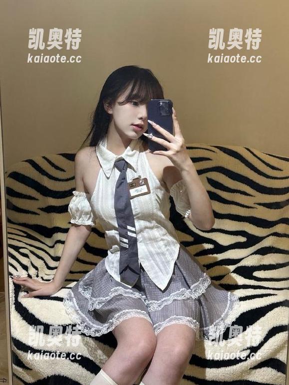 你们的吃瓜频道已经升级，直达登录更方便哦妹子们