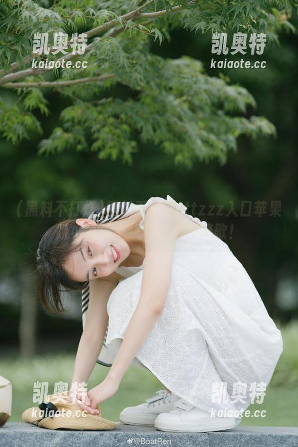 黑料不打烊tttzzz入口苹果版小可爱上线，瓜瓜不停歇！
