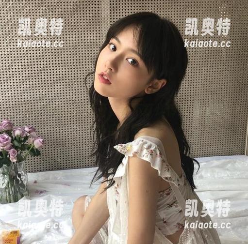 打开黑料不打烊传送门网页，最新瓜你别错过