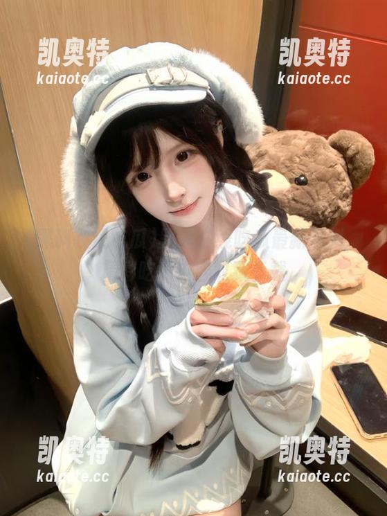 黑料在线吃瓜最新爆料，精彩吃瓜内容收藏下载