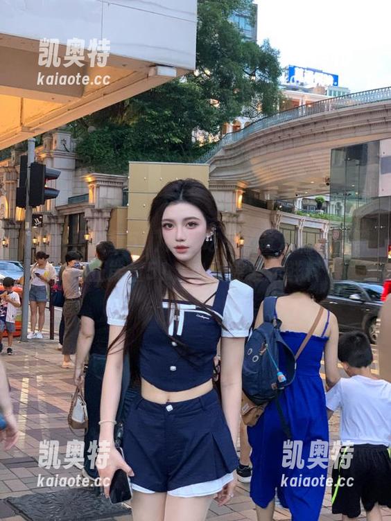 在线吃瓜必备万篇长征黑料正能量51，少女最爱新鲜料