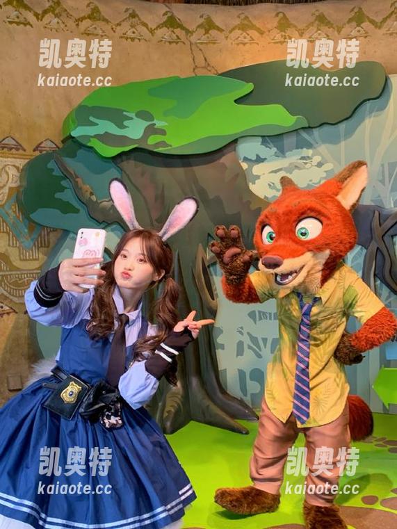 网红黑料信息实时更新，黑料正能量2442app资源不断