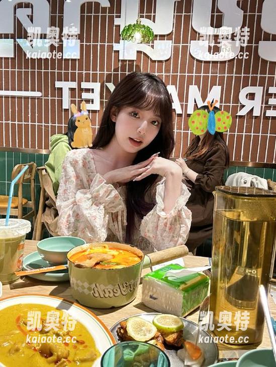 黑料正能量免费资源，妹子教你永不迷路追星路