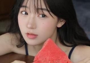 黑料社在线网页萌萌哒，快乐吃瓜停不下来！