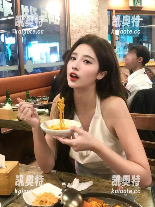 黑料网在线app用户必备，专注挖掘网络最新黑料内容